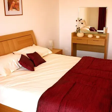 Vineyards Resort 4*